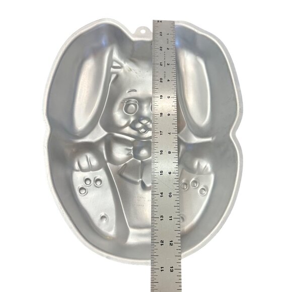 Wilton Cake Pan Vintage 1987 Wilton Easter Bunny Cake Pan 2105-2435 - Picture 3 of 7